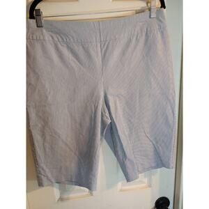 Chicos So Slimming Pull On Shorts Blue White Strips Sz 2 Preppy Beach Golf